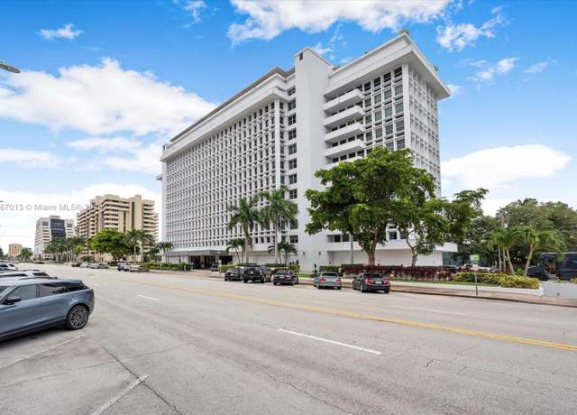 Property at 700 Biltmore Way #804, Coral Gables, FL 33134, 1 bed, 1 bath