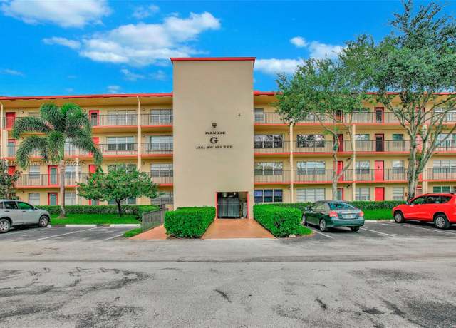 Property at 1551 SW 135th Ter Unit 212G, Pembroke Pines, FL 33027, 1 bed, 1.5 baths