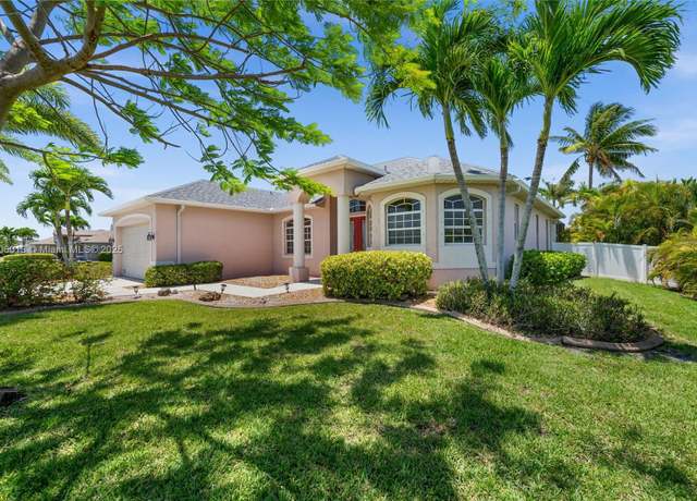 Property at 3219 SW 7th Ln, Cape Coral, FL 33991, 3 beds, 2 baths