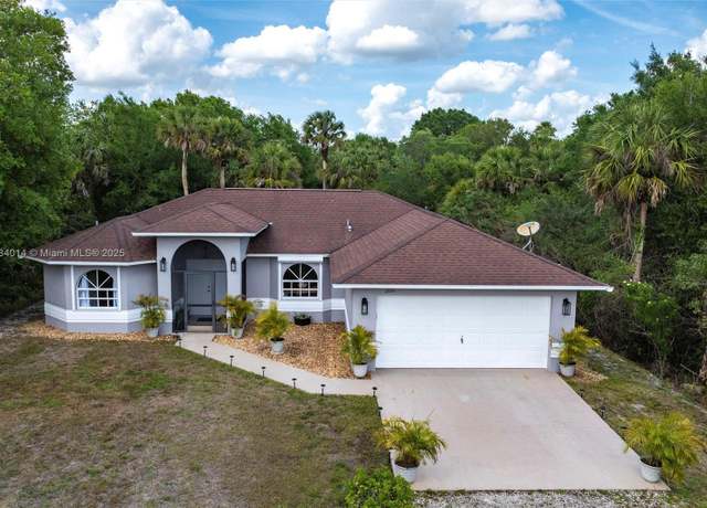 Property at 2661 SE 30th Ave, Naples, FL 34117, 3 beds, 2 baths