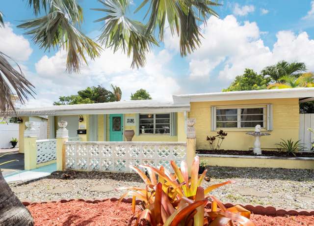 Property at 4600 NE 3rd Ave, Fort Lauderdale, FL 33334, 3 beds, 2 baths