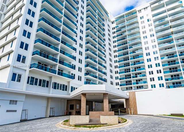Property at 2301 Collins Ave #325, Miami Beach, FL 33139, 1 bed, 1 bath