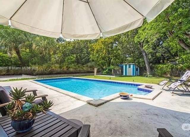 Property at 827 NE 140th St, North Miami, FL 33161, 3 beds, 2 baths