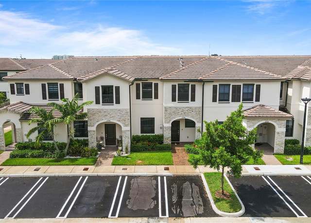 Property at 12948 SW 233rd Ter, Miami, FL 33032, 3 beds, 2.5 baths