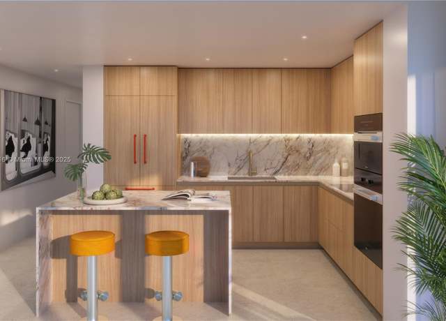 Property at 690 SW 1 Ave #1703, Miami, FL 33130, 1 bath