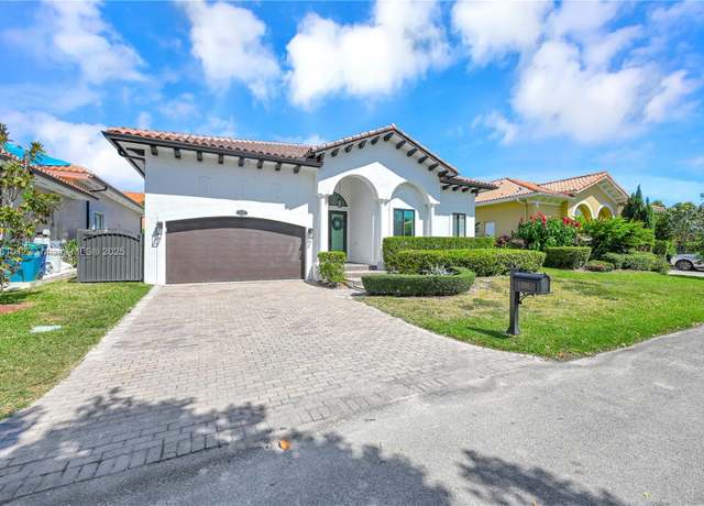 Property at 7565 SW 190th St, Cutler Bay, FL 33157, 4 beds, 3.5 baths