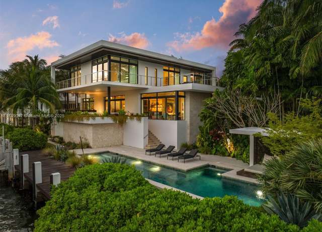Property at 3832 Bayside Ct, Miami, FL 33133, 6 beds, 7 baths