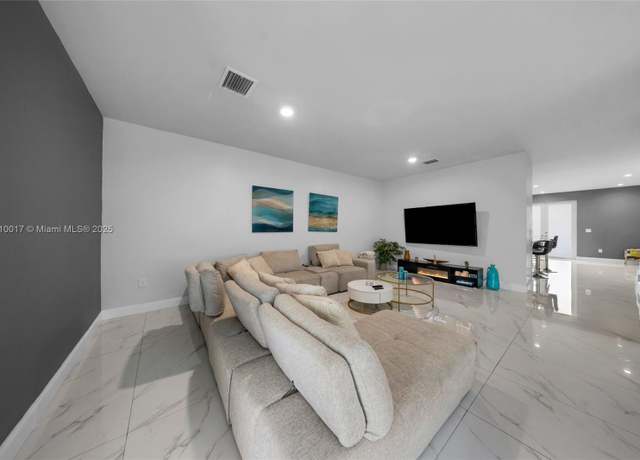 Property at Undisclosed address, Miami, FL 33125, 12 beds, 10.5 baths