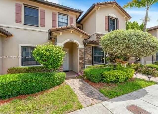 Property at 11573 SW 248th Ter, Homestead, FL 33032, 2 beds, 2.5 baths