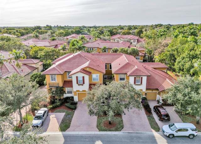 Property at 5737 NW 119th Dr #5737, Coral Springs, FL 33076, 3 beds, 2.5 baths