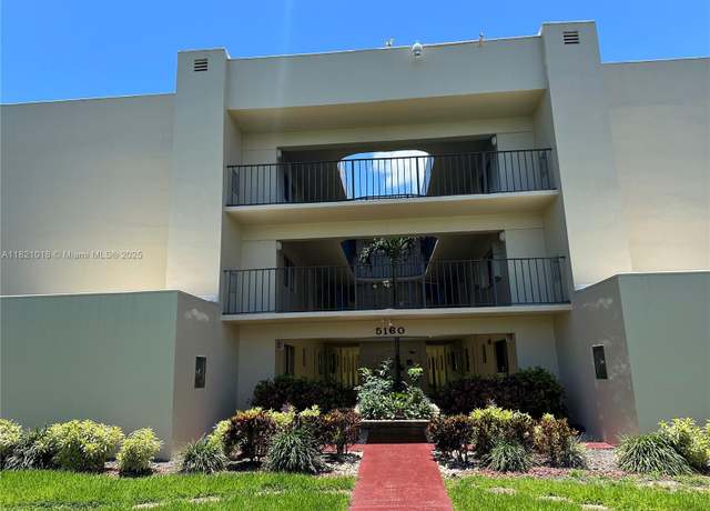 Property at 5160 Las Verdes Cir #103, Delray Beach, FL 33484, 2 beds, 2 baths