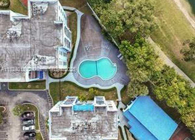 Property at 9440 Fontainebleau Blvd #203, Miami, FL 33172, 2 beds, 2 baths
