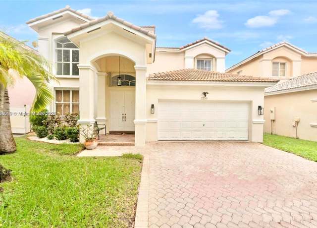 Property at 2250 SW 126th Ave, Miramar, FL 33027, 4 beds, 3 baths