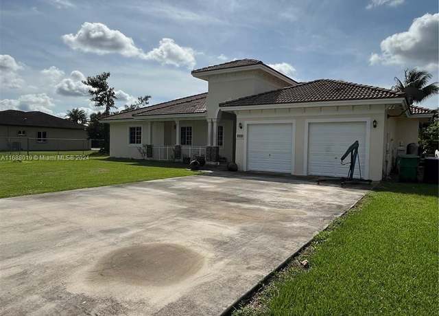 Property at 20494 SW 325th St, Homestead, FL 33030, 4 beds, 3 baths