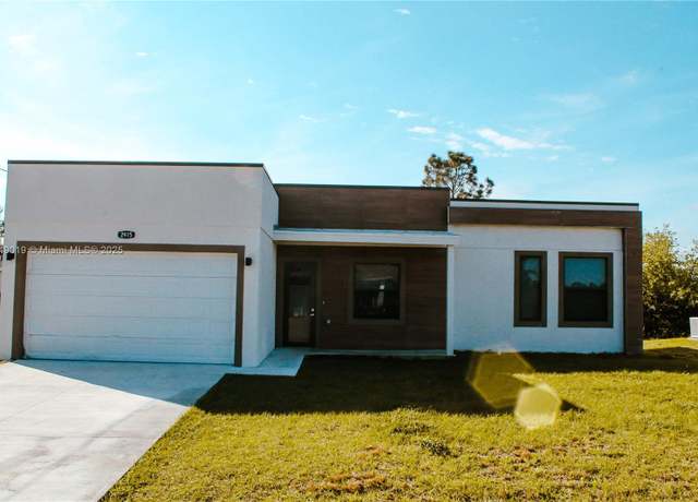 Property at 2915 65th St. West, Lehigh Acres, FL 33971, 5 beds, 3 baths