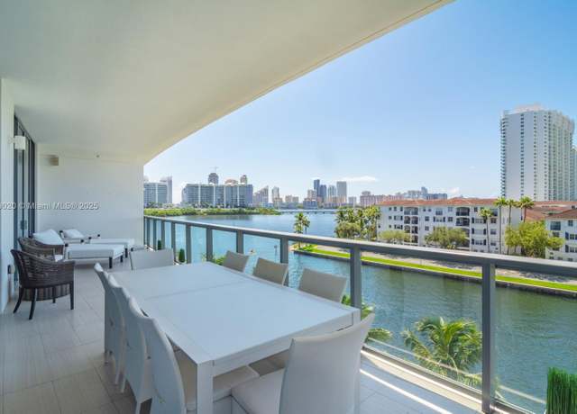 Property at 3250 NE 188th St #406, Aventura, FL 33180, 3 beds, 4.5 baths