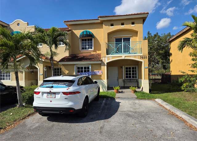 Property at 7025 NW 173rd Dr #2208, Hialeah, FL 33015, 4 beds, 3 baths