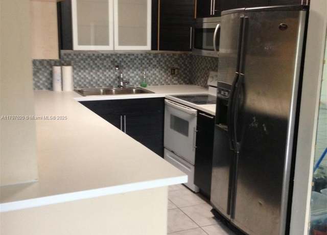 Property at 6101 N Falls Cir Dr #409, Lauderhill, FL 33319, 1 bed, 2 baths