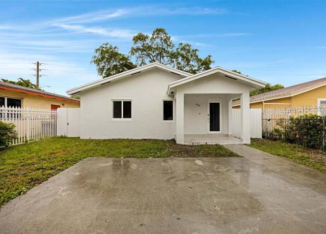 Property at 6721 NW 5th Ave, Miami, FL 33150, 4 beds, 2 baths