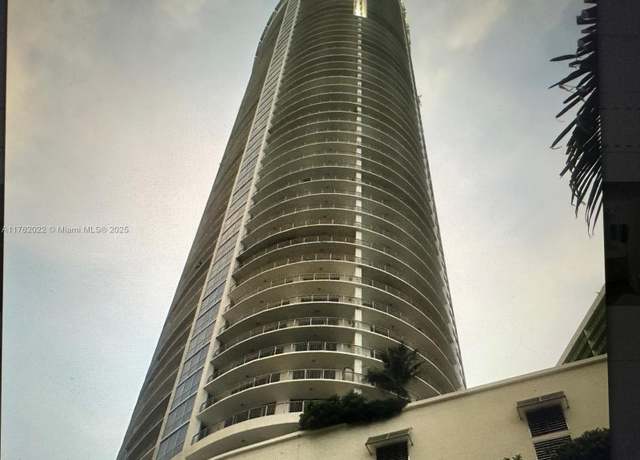 Property at 1750 N Bayshore Dr #2707, Miami, FL 33132, 1 bath