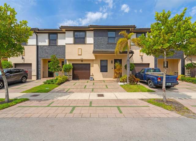 Property at 15780 NW 91st Ct #15780, Miami Lakes, FL 33018, 4 beds, 3.5 baths