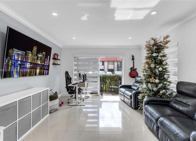 Property at 10401 SW 108th Ave #138, Miami, FL 33176, 2 beds, 2 baths