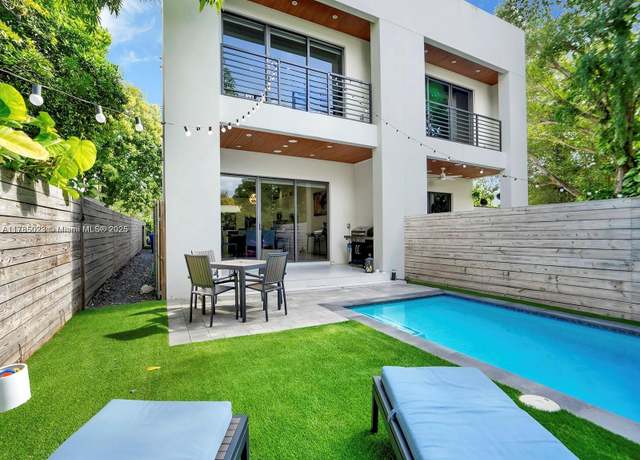 Property at 3070 Elizabeth St #3070, Coconut Grove, FL 33133, 3 beds, 4 baths