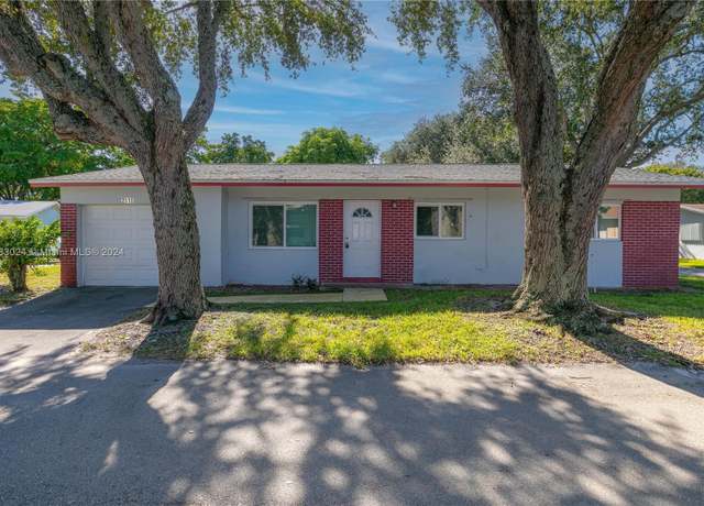 Property at 2510 SW Natura Blvd, Deerfield Beach, FL 33441, 3 beds, 2 baths