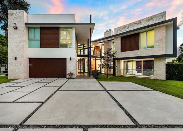 Property at 14305 Stirling Rd, Southwest Ranches, FL 33330, 9 beds, 10.5 baths