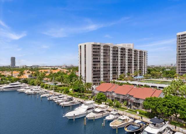 Property at 3610 Yacht Club Dr #805, Aventura, FL 33180, 2 beds, 2 baths