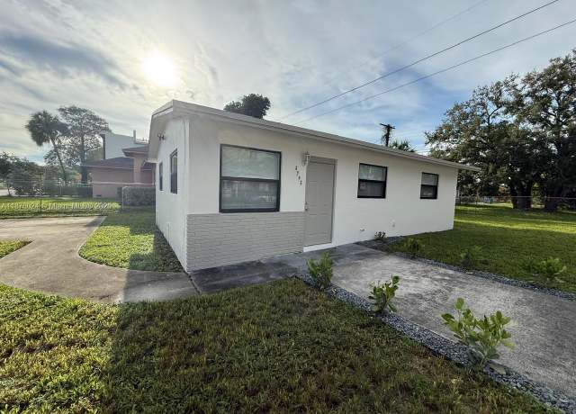 Property at 2798 NW 9th Pl, Fort Lauderdale, FL 33311, 3 beds, 1 bath
