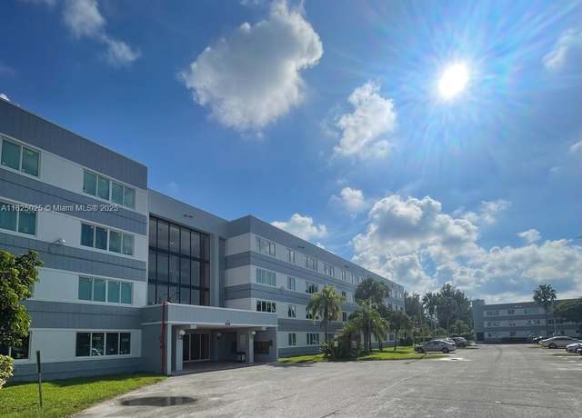 Property at 14840 Naranja Lakes Blvd Unit C4D, Homestead, FL 33032, 2 beds, 1.5 baths