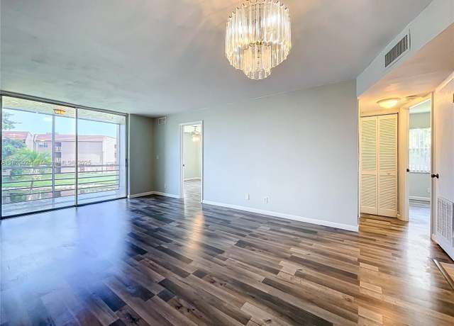 Property at 9850 Sunrise Lakes Blvd #212, Sunrise, FL 33322, 2 beds, 2 baths