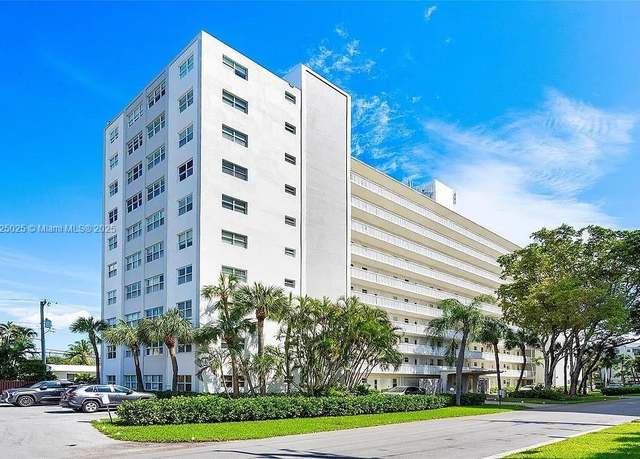 Property at 2555 NE 11th St #509, Fort Lauderdale, FL 33304, 2 beds, 1 bath