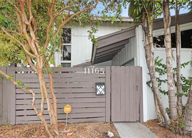 Property at 11165 SW 70th Ln, Miami, FL 33173, 2 beds, 1.5 baths