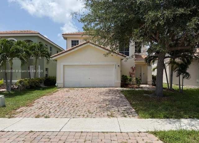 Property at 6647 Adriatic Way, Palm Beach, FL 33413, 3 beds, 2.5 baths