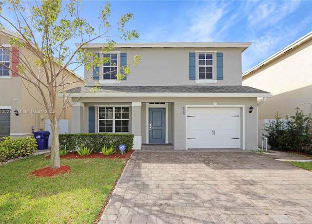 Property at 625 NE 5th St, Florida City, FL 33034, 4 beds, 3 baths