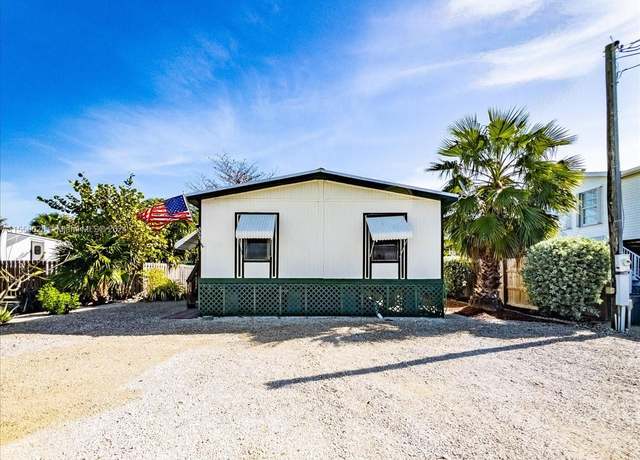 Property at 338 82nd Street Ocean, Marathon, FL 33050, 3 beds, 2 baths