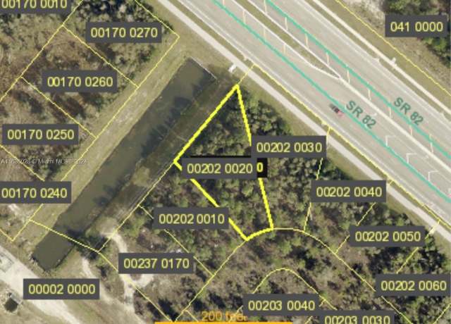 Property at 810 Fabian Cir, Fort Myers, FL 33913