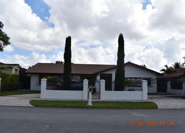 Property at 845 SW 94th Ct, Miami, FL 33174, 4 beds, 3 baths