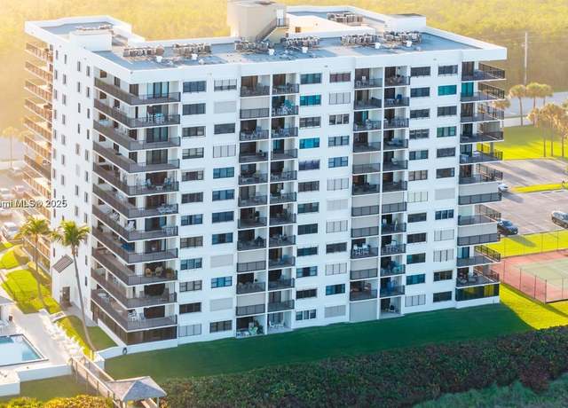 Property at 10044 S Ocean Dr #105, Jensen Beach, FL 34957, 2 beds, 2 baths