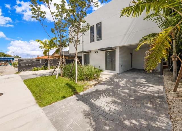 Property at 2151 NW 1st Ter, Miami, FL 33125, 20 beds, 12 baths