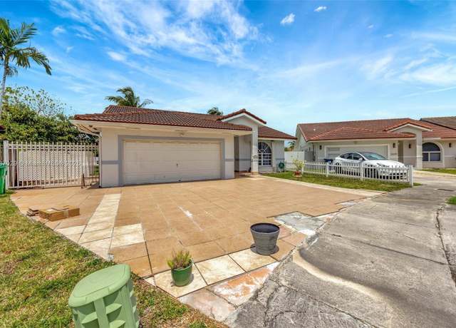 Property at 5300 SW 142nd Pl, Miami, FL 33175, 4 beds, 2 baths