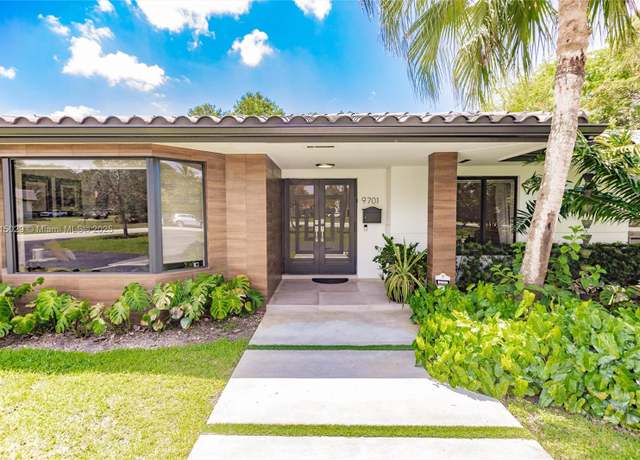 Property at 9701 SW 96th Ct, Miami, FL 33176, 4 beds, 3.5 baths