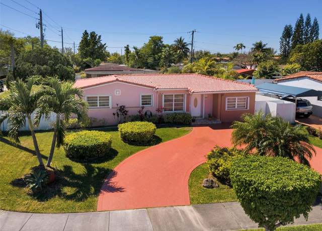 Property at 7900 SW 36th St, Miami, FL 33155, 4 beds, 3 baths