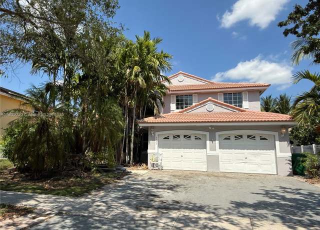 Property at 4225 SW 151st Ter, Miramar, FL 33027, 6 beds, 3.5 baths