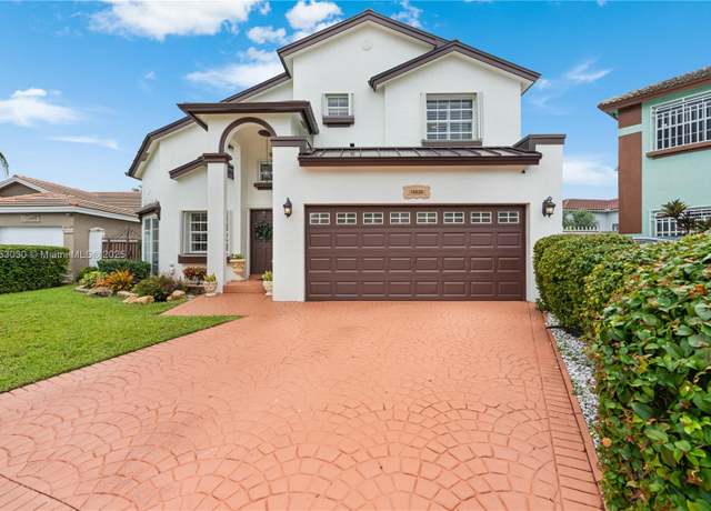 Property at 15626 SW 62nd St, Miami, FL 33193, 3 beds, 2.5 baths