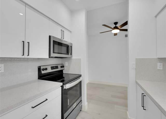 Property at Undisclosed address, Pembroke Pines, FL 33024, 1 bed, 1 bath