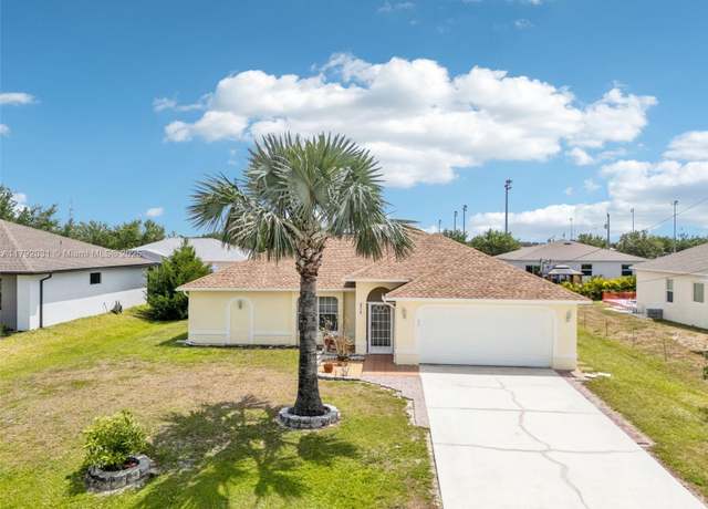 Property at 2716 SW 2nd Ln, Cape Coral, FL 33991, 4 beds, 2 baths