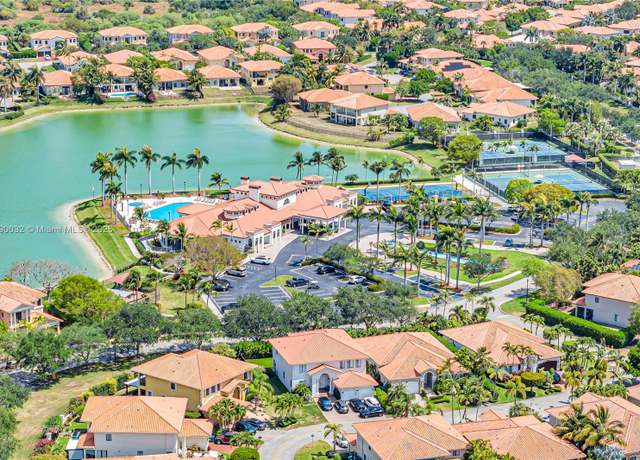 Property at 7831 SW 195th Ter, Cutler Bay, FL 33157, 5 beds, 4.5 baths